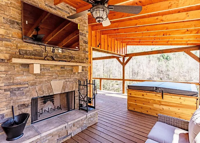 The Preserve Mountain Getaway Cabin